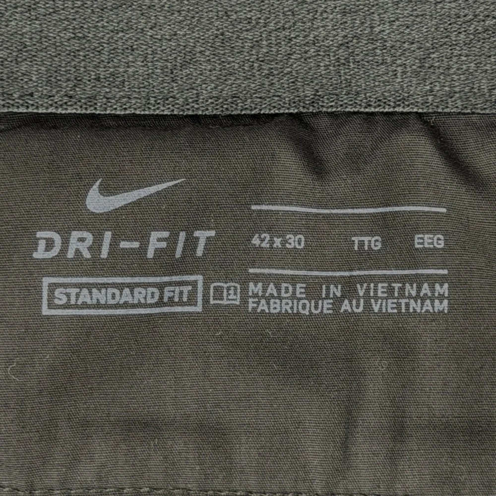 Nike Dri Fit‎ Standard Fit Men's W42 L27 Golf Pants Charcoal Gray Performance